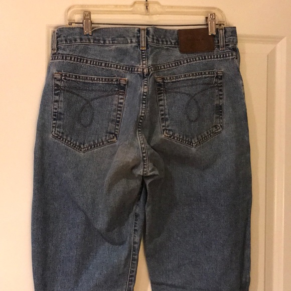 Size 11 Calvin Klein boyfriend Jean. Button fly - Picture 5 of 7